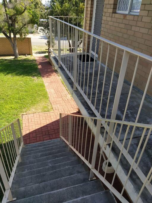 Simply Delightful Unit Close To Cbd And Beach Perth Dış mekan fotoğraf